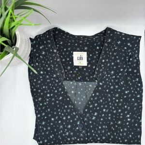 Cabi Women's Dark Blue Star Print Top LARGE